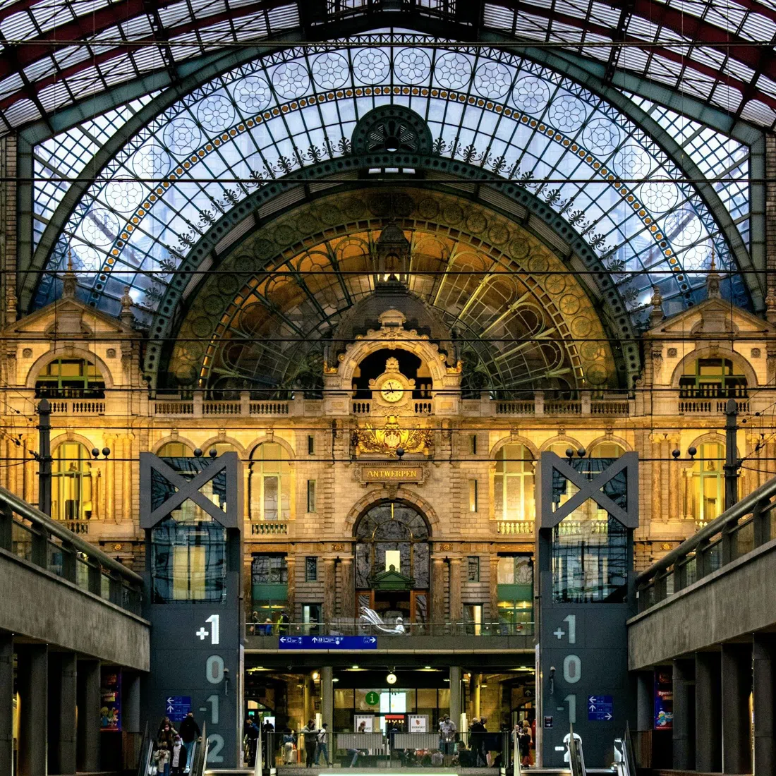 Antwerp Central Station (Antwerpen-Centraal), Antwerp