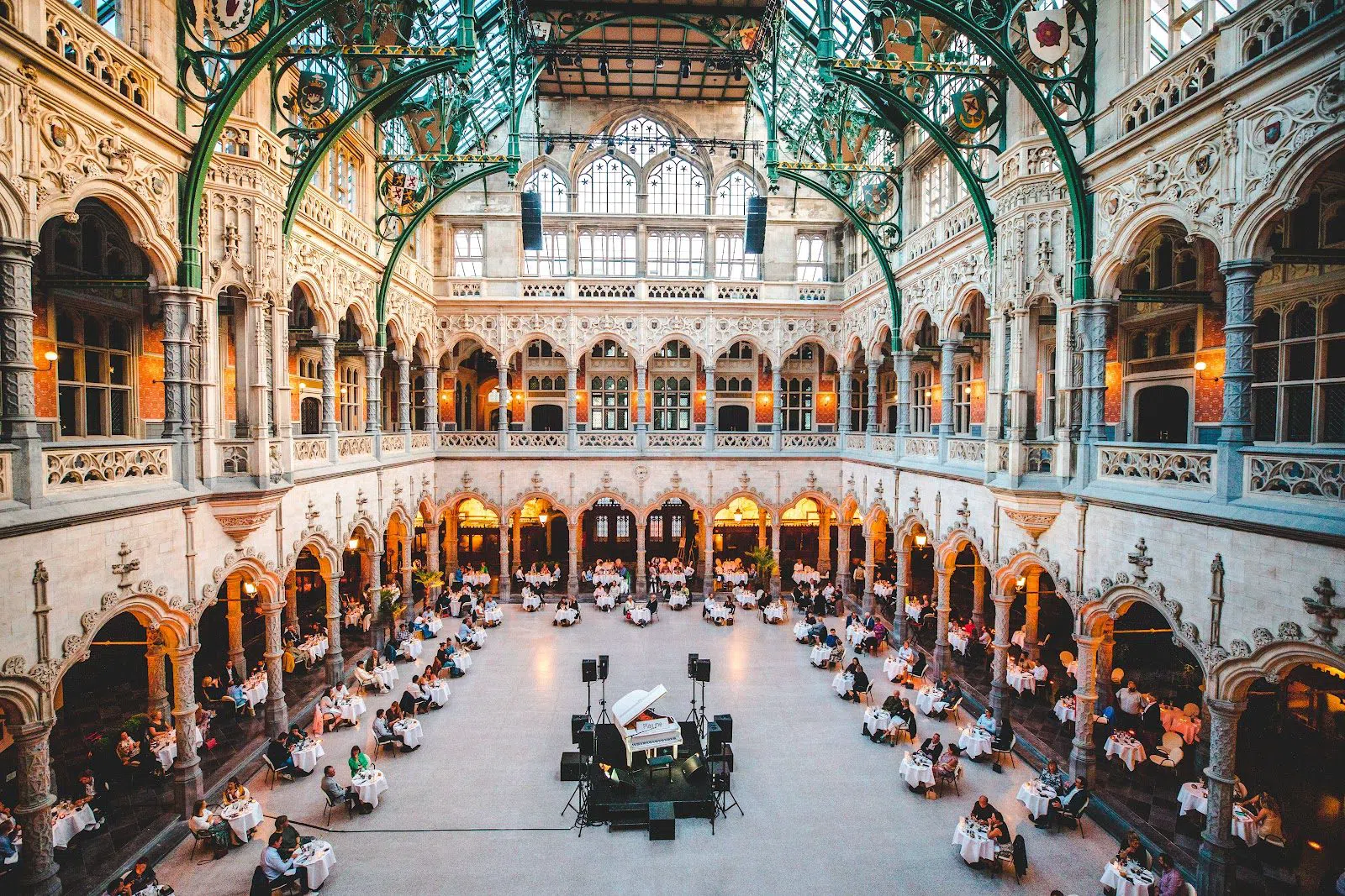 Handelsbeurs Antwerpen, Antwerp
